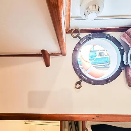 호스텔 Panta Rhei Boatique