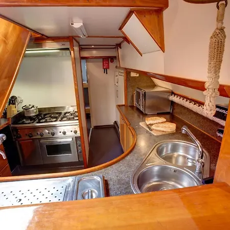 Auberge de jeunesse Panta Rhei Boatique *