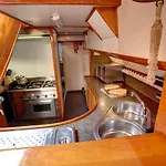 Hostal Panta Rhei Boatique *